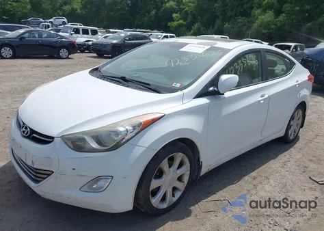 2013 Hyundai Elantra Limited from USA, damaged, VIN 5NPDH4AE2DH263286